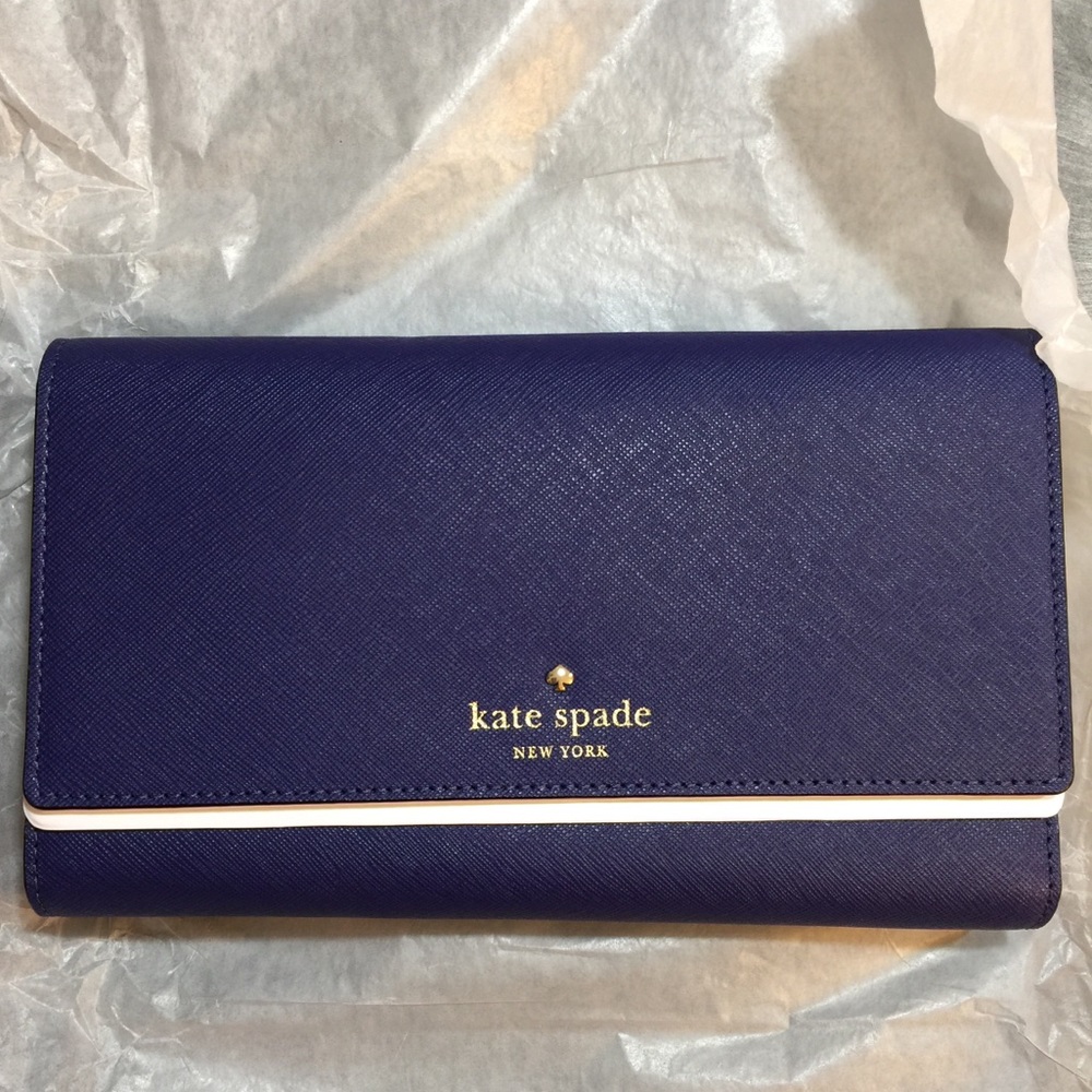 SALE!!🔥PRICE DROP‼️ Kate Spade Sapphire Wallet 💕